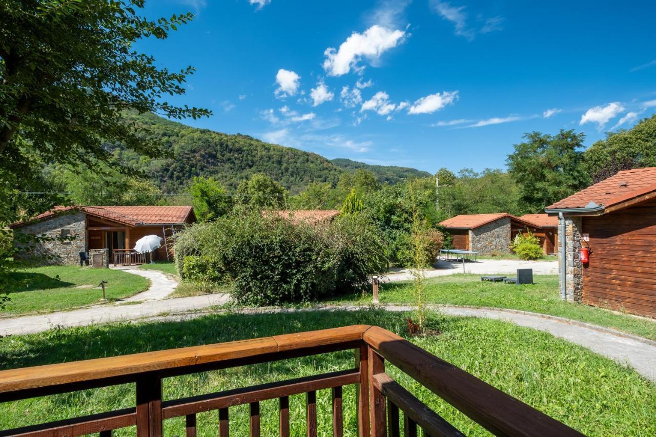 Le Hameau Du Comte De Foix - 11 Chalets En Ariege Mercus-Garrabet Eksteriør billede